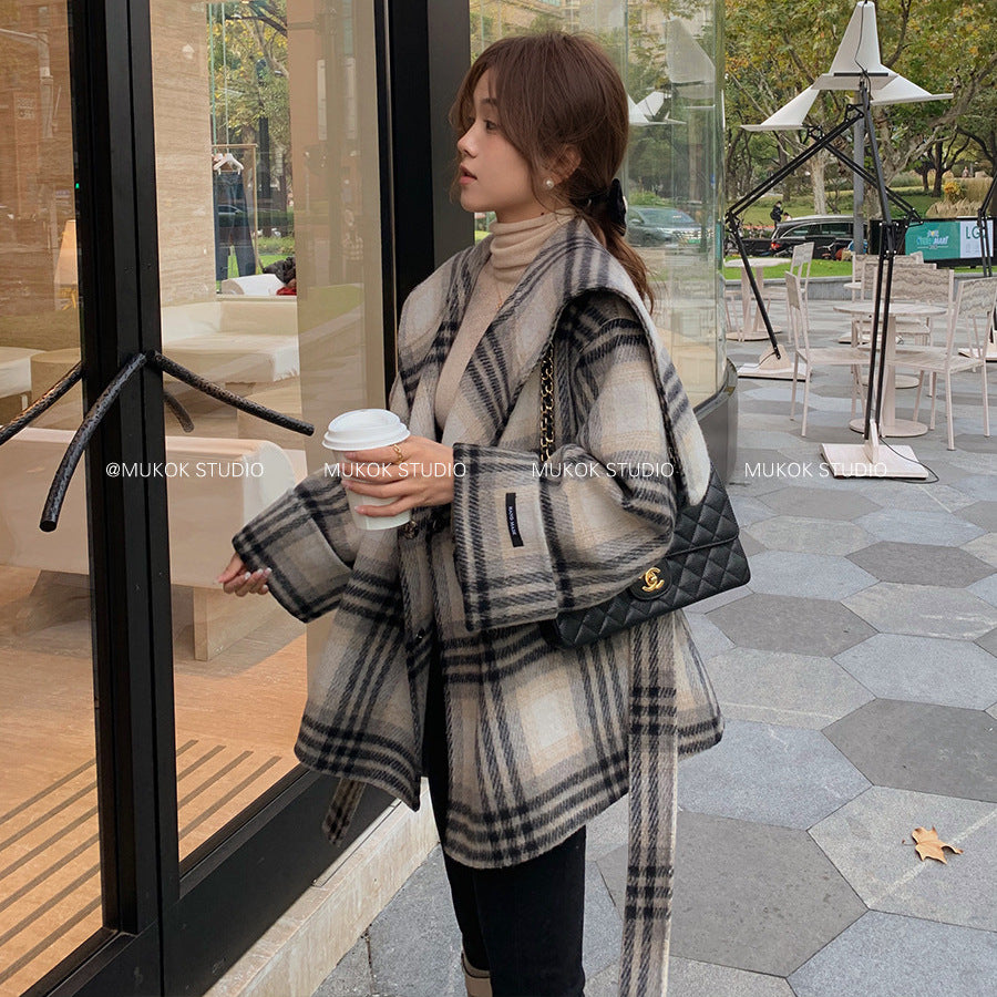 Grid patterned double-sided woolen coat