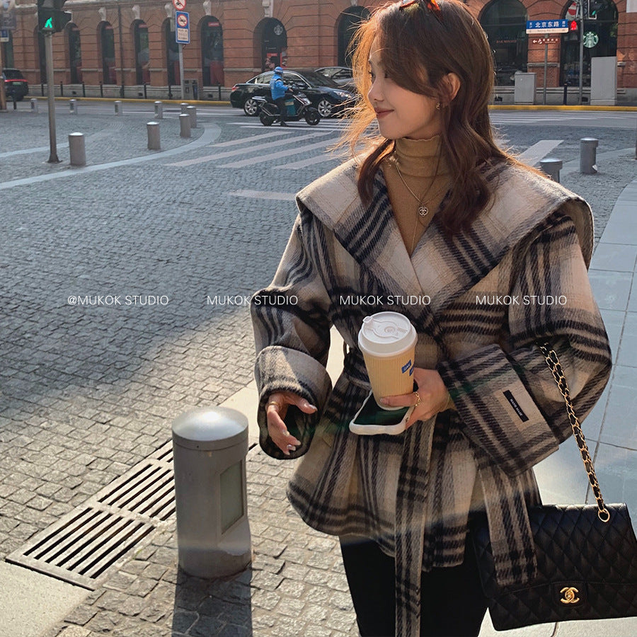 Grid patterned double-sided woolen coat