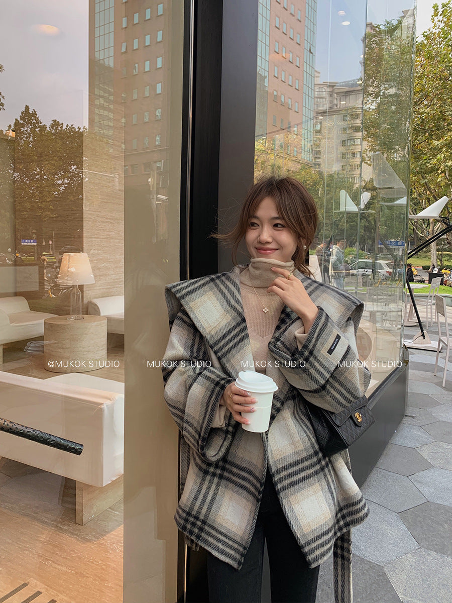 Grid patterned double-sided woolen coat